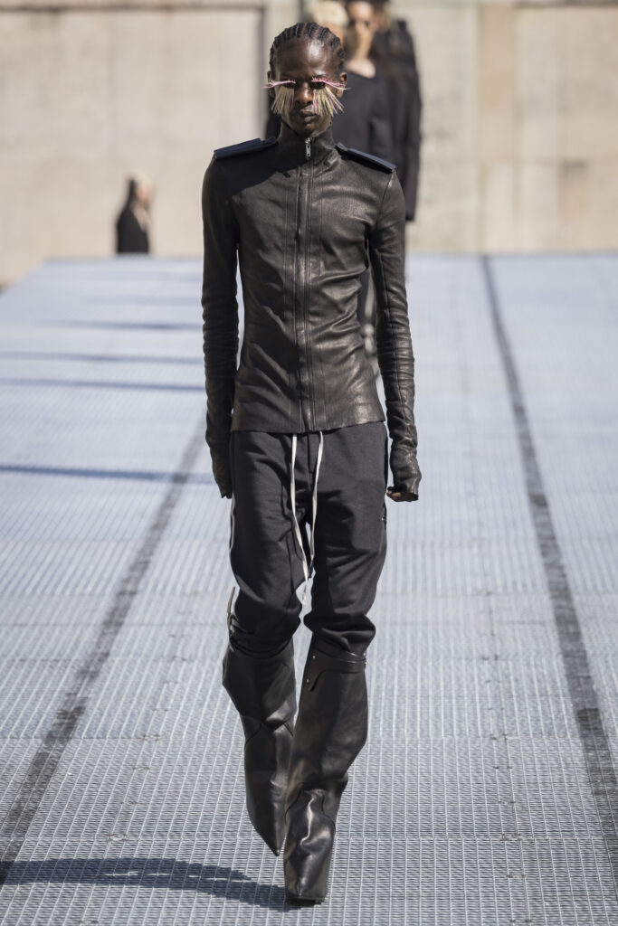 Rick Owens fashion show in Paris, Spring Summer 2027 Menswear Fashion Week Photo by Valerio Mezzanotti
