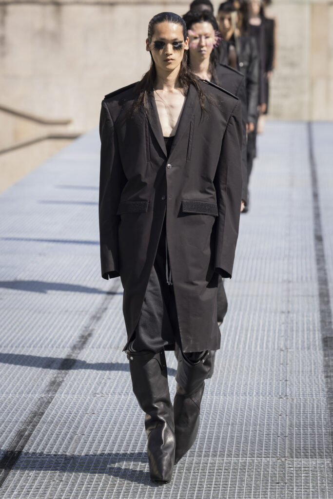 Rick Owens fashion show in Paris, Spring Summer 2027 Menswear Fashion Week Photo by Valerio Mezzanotti