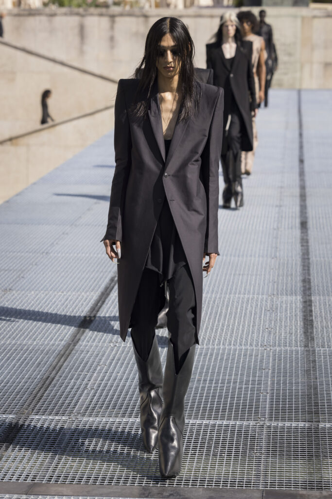 Rick Owens fashion show in Paris, Spring Summer 2027 Menswear Fashion Week Photo by Valerio Mezzanotti