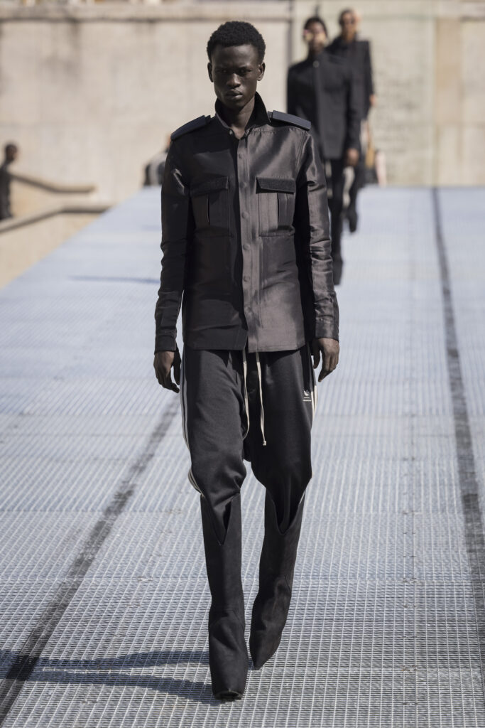 Rick Owens fashion show in Paris, Spring Summer 2027 Menswear Fashion Week Photo by Valerio Mezzanotti