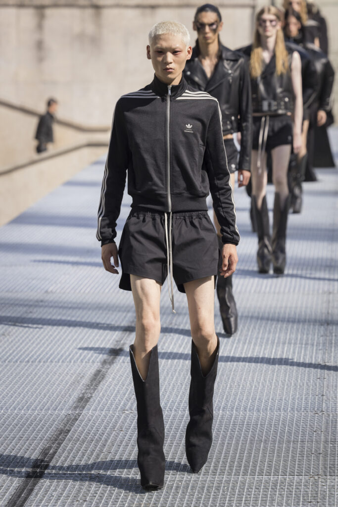 Rick Owens fashion show in Paris, Spring Summer 2027 Menswear Fashion Week Photo by Valerio Mezzanotti