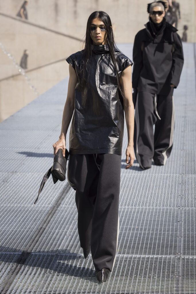 Rick Owens fashion show in Paris, Spring Summer 2027 Menswear Fashion Week Photo by Valerio Mezzanotti