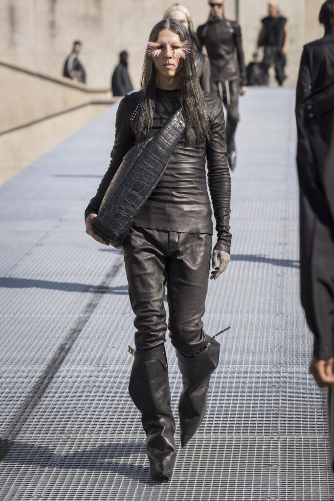 Rick Owens fashion show in Paris, Spring Summer 2027 Menswear Fashion Week Photo by Valerio Mezzanotti