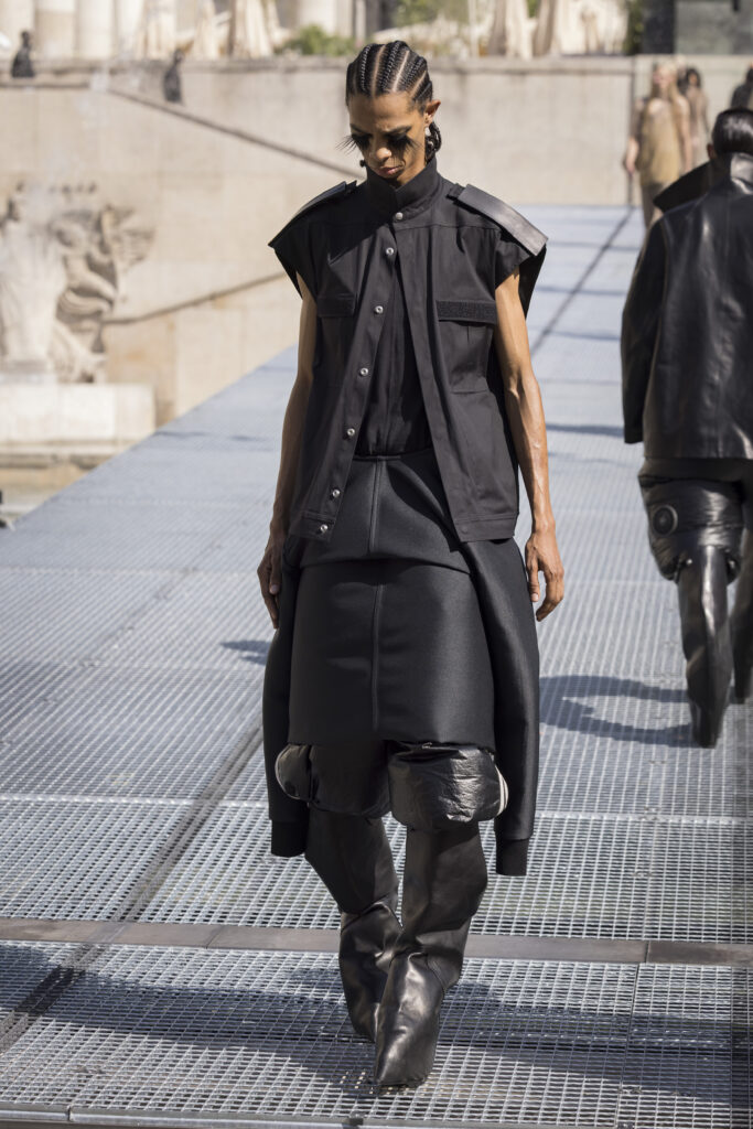 Rick Owens fashion show in Paris, Spring Summer 2027 Menswear Fashion Week Photo by Valerio Mezzanotti