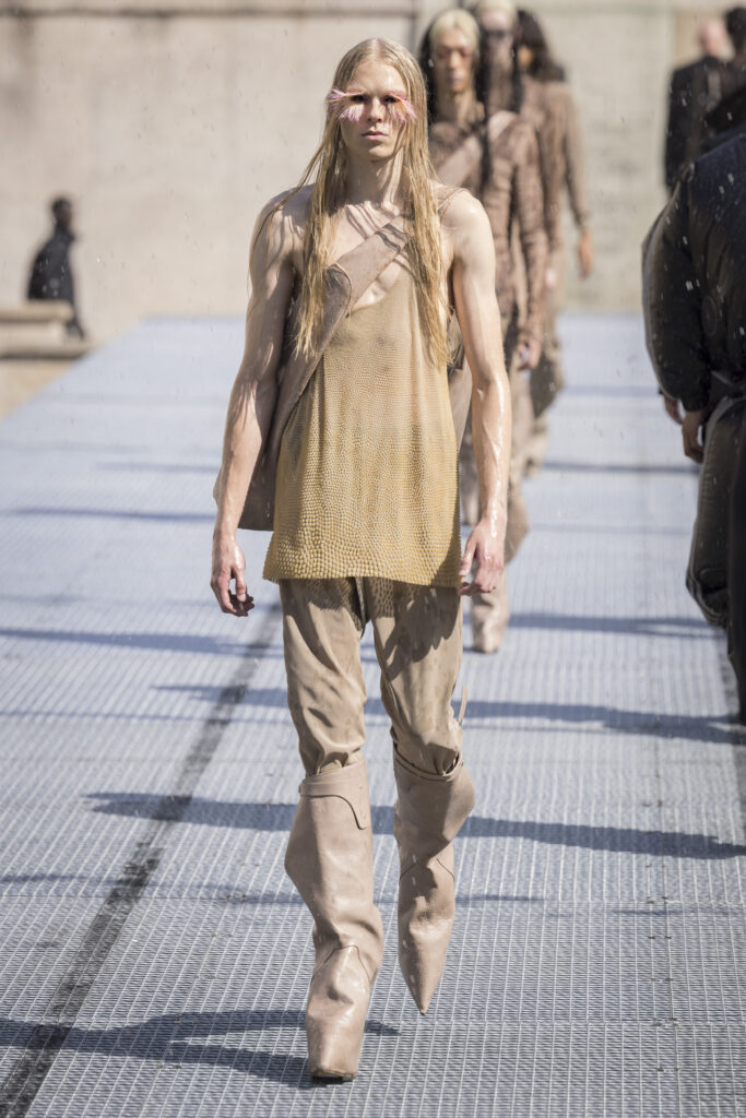 Rick Owens fashion show in Paris, Spring Summer 2027 Menswear Fashion Week Photo by Valerio Mezzanotti