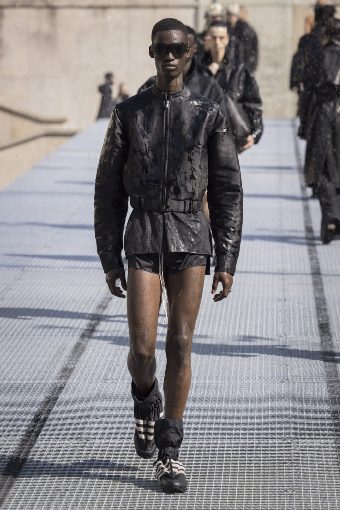 Rick Owens fashion show in Paris, Spring Summer 2027 Menswear Fashion Week Photo by Valerio Mezzanotti