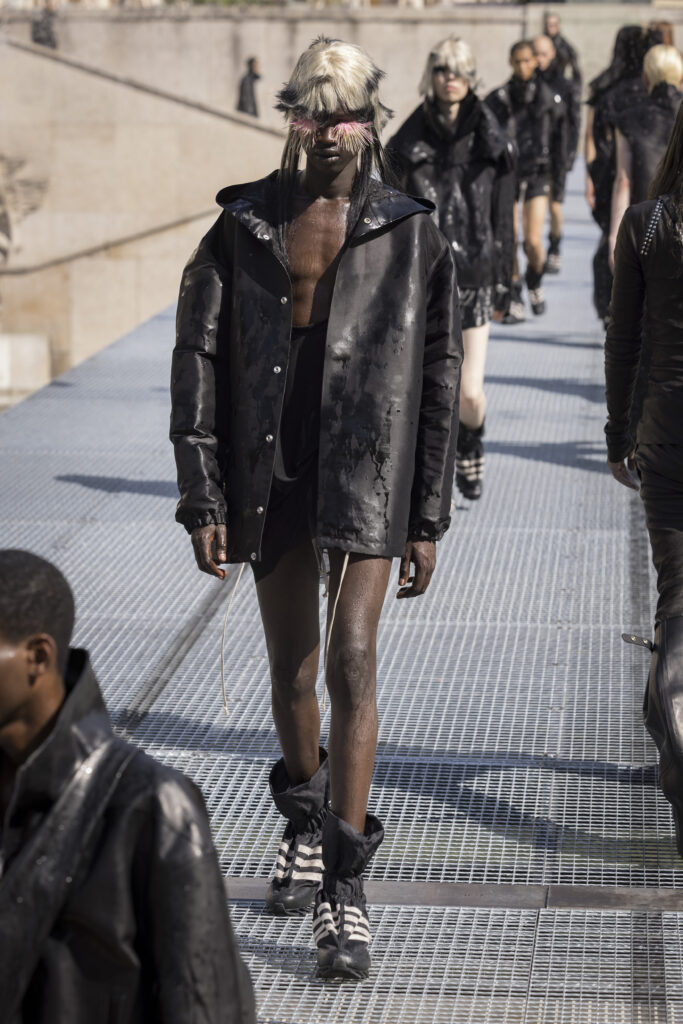 Rick Owens fashion show in Paris, Spring Summer 2027 Menswear Fashion Week Photo by Valerio Mezzanotti