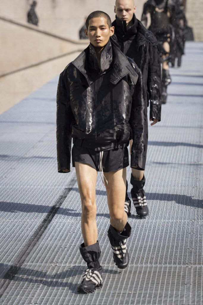 Rick Owens fashion show in Paris, Spring Summer 2027 Menswear Fashion Week Photo by Valerio Mezzanotti