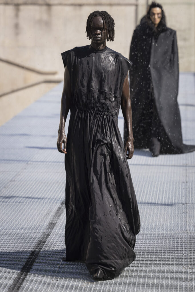 Rick Owens fashion show in Paris, Spring Summer 2027 Menswear Fashion Week Photo by Valerio Mezzanotti