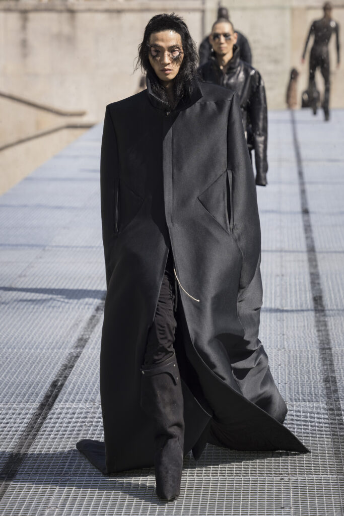 Rick Owens fashion show in Paris, Spring Summer 2027 Menswear Fashion Week Photo by Valerio Mezzanotti