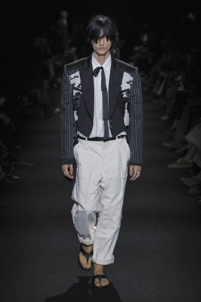 Model on the runway at the Ann Demeulemeester fashion show in Paris, Spring Summer 2027 Ready To Wear Fashion Week